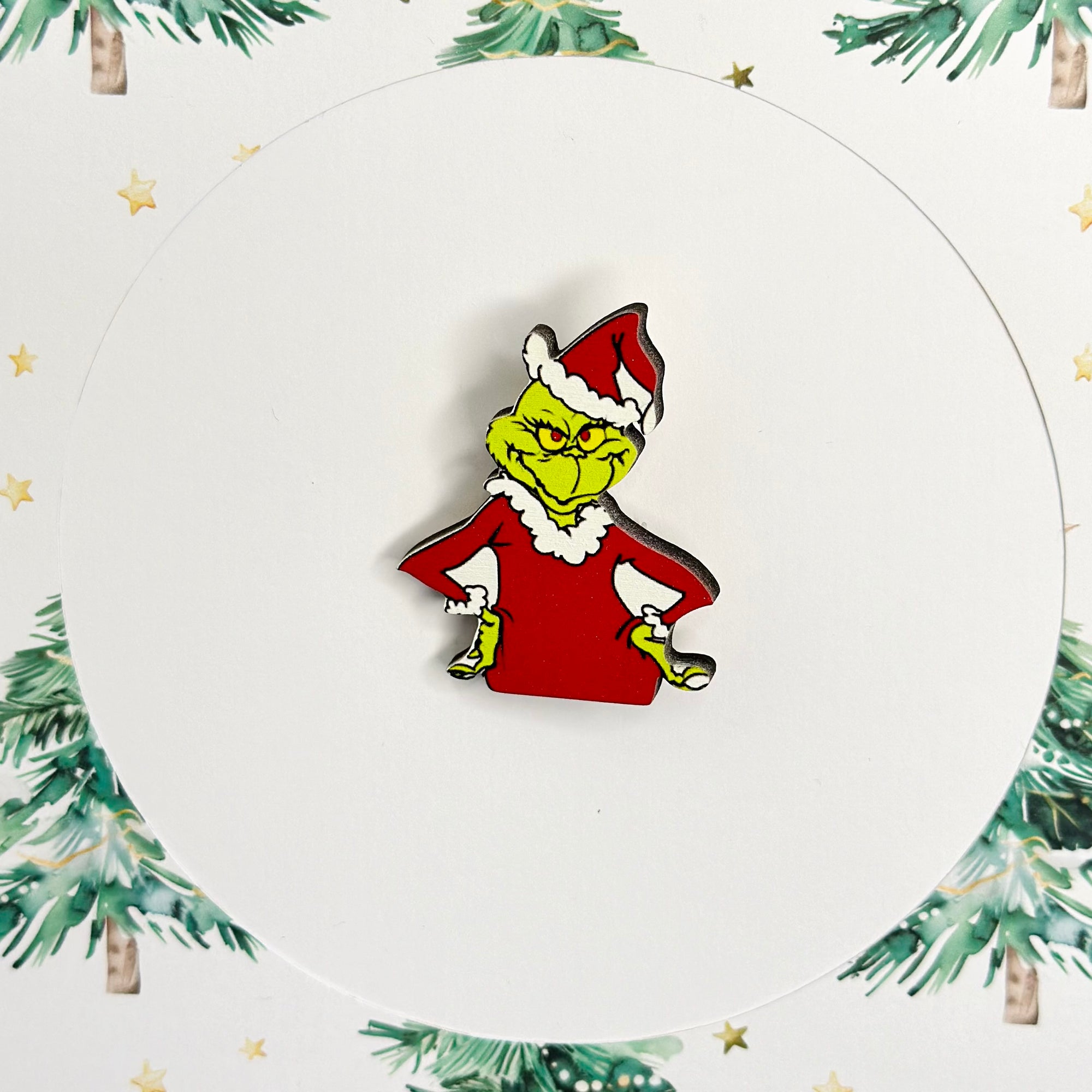 Grinch with champagne glass standard brooch