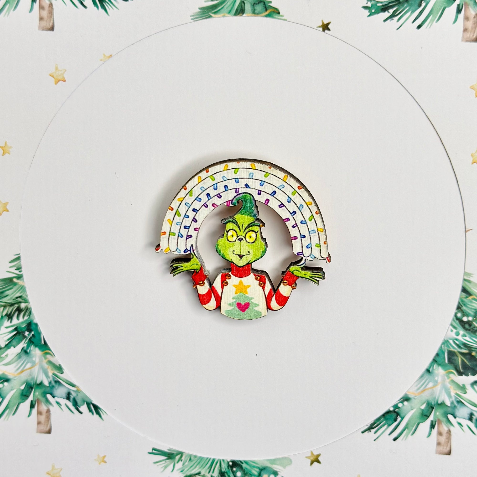 Grinch Various design standard brooches