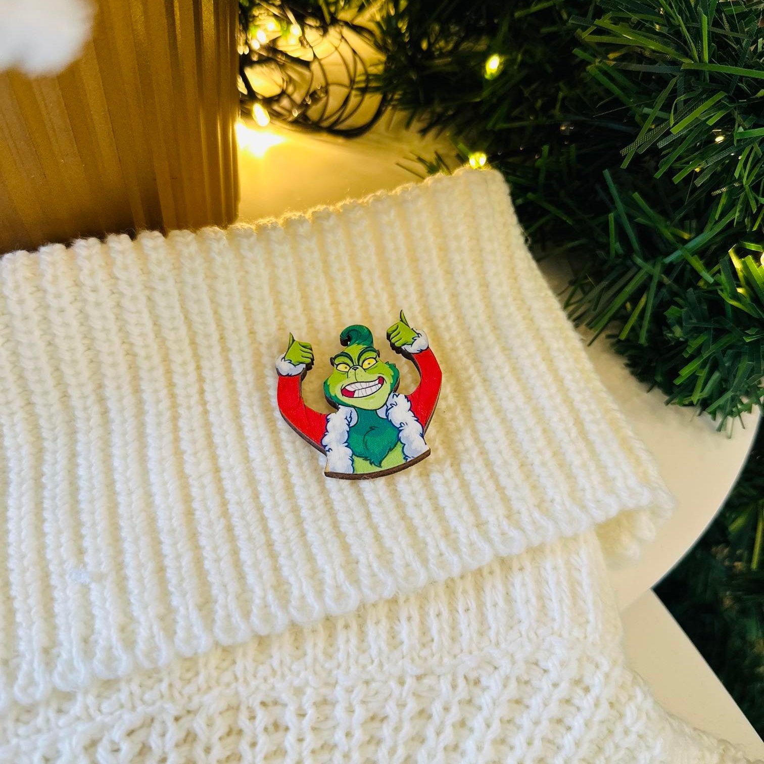 Grinch in Santa's clothes Various standard brooches