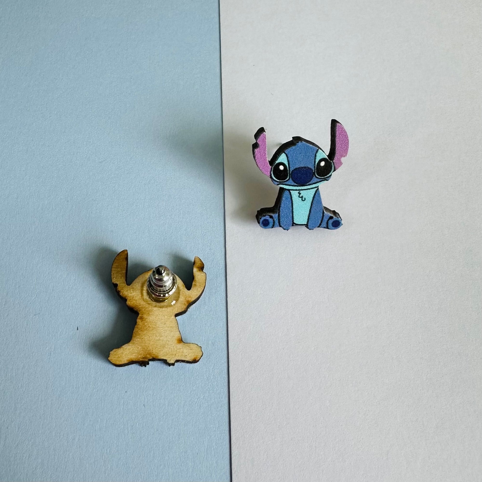 Stich/Stich wooden earring