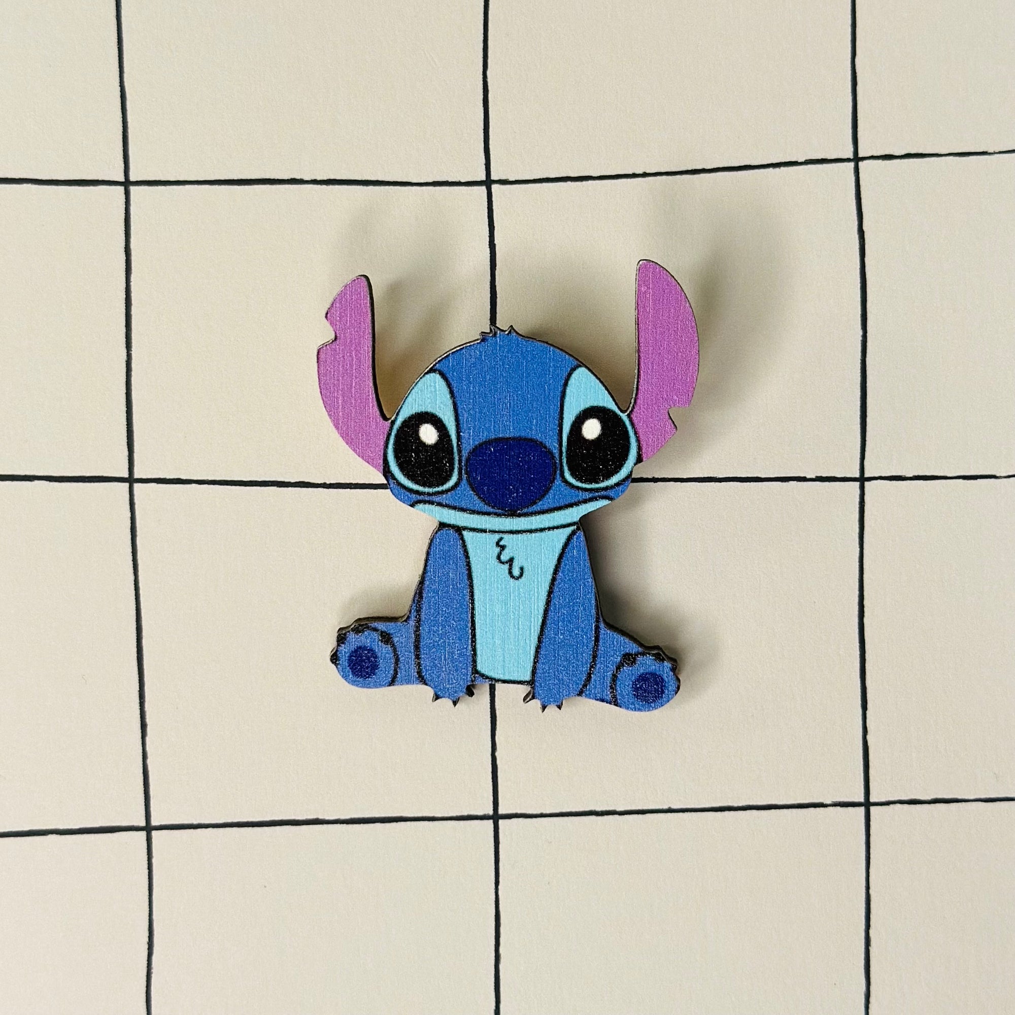 Stitch brooch