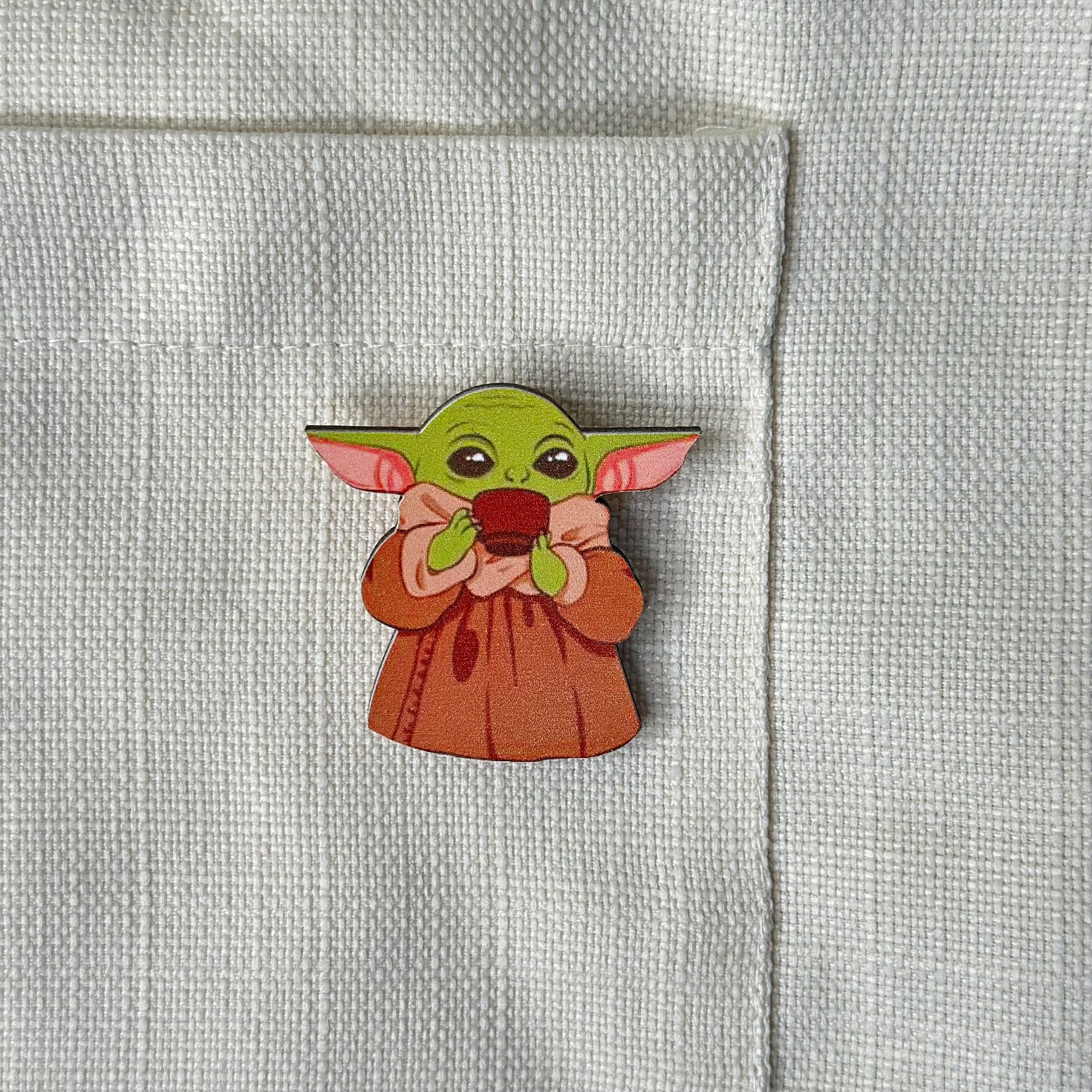 YODA brooch/Pin