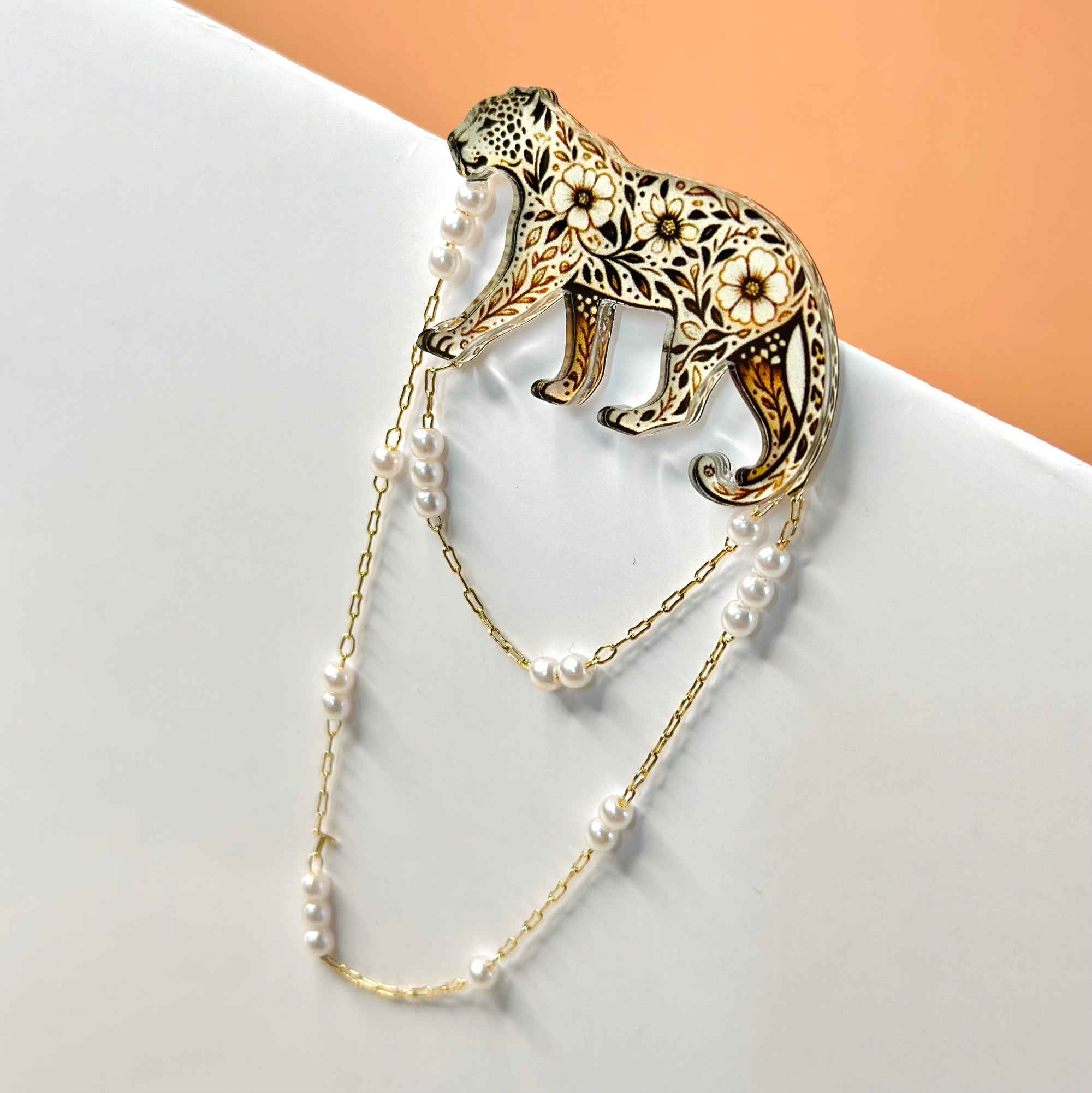 Tiger Ornaments: Organic Glass Brooch &amp; Pearls