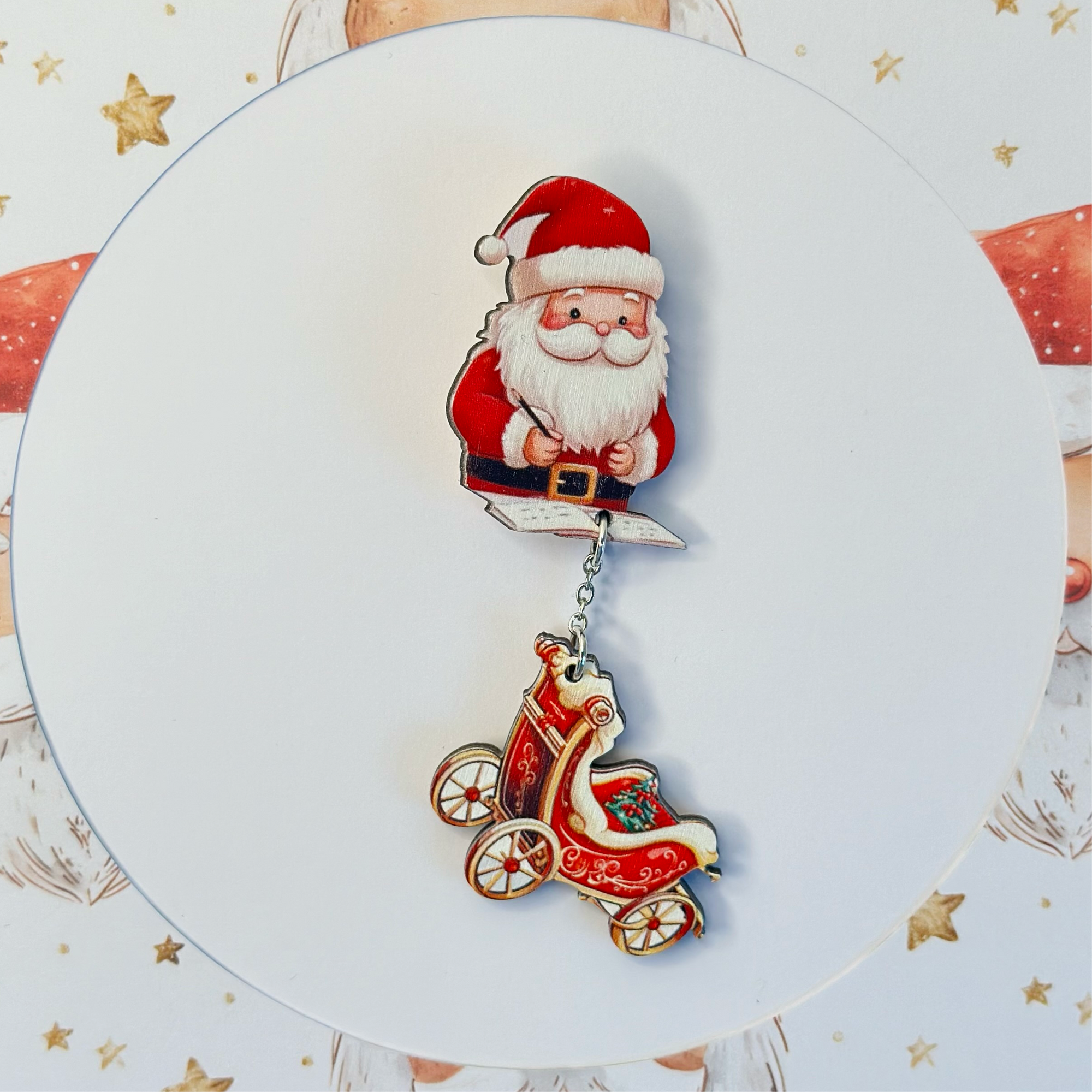 Santa Claus cape brooch