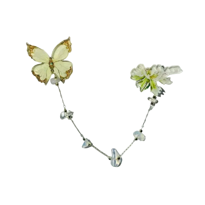 თეთრი პეპელა და პეონი : ორგანული მინის გულსაბნევი