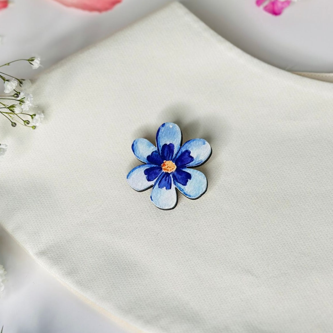 Flower Blue Kesane Brooch