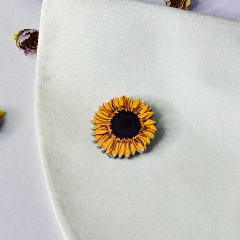 Sunflowers brooch