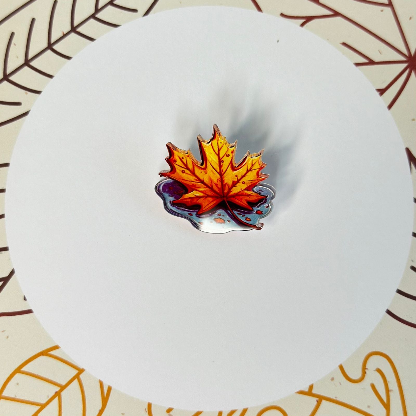 Autumn leaf in the rain glass brooch